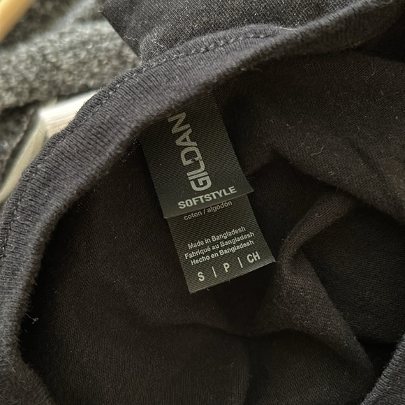 Gildan T-shirt - Mom Mom Mom Bruh - Picture 3 of 3